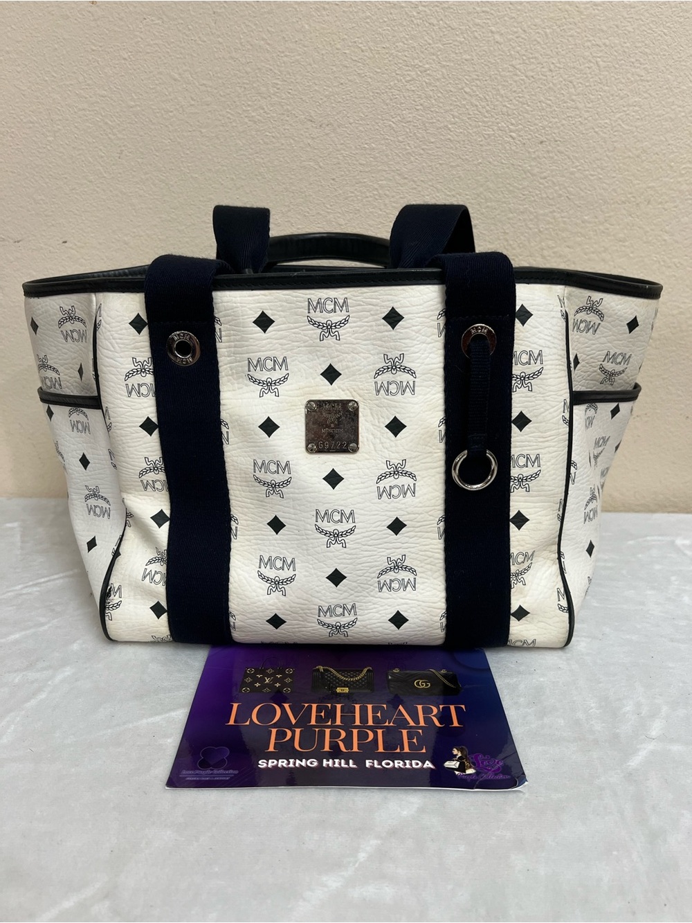 AUTH MCM WHITE TOTE